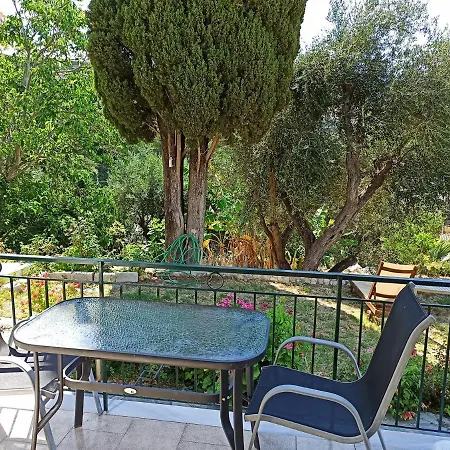 Apartman Dolphin Paleokasztríca